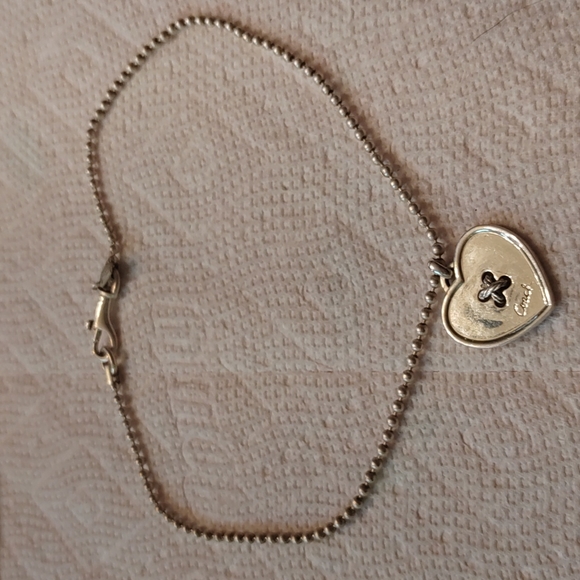 coach heart necklace - Picture 1 of 4